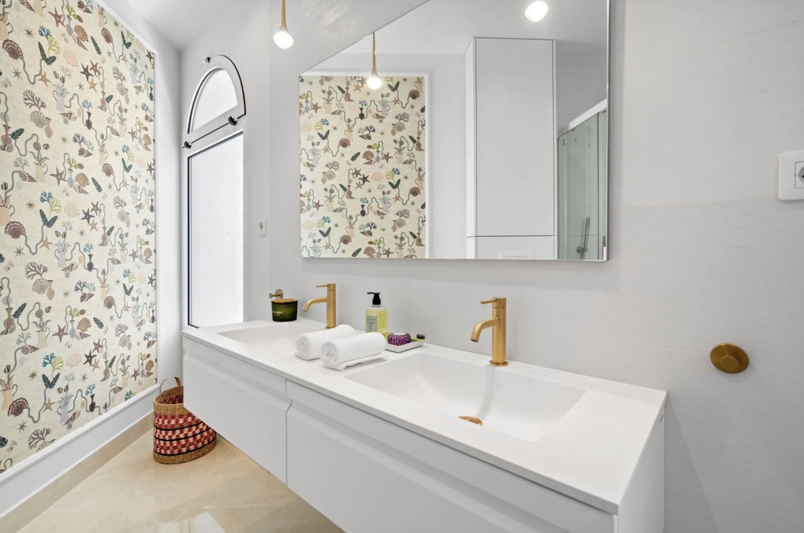 2 slaapkamer Appartement te koop in New Golden Mile met zwembad garage - € 815.000 (Ref: 10146713)