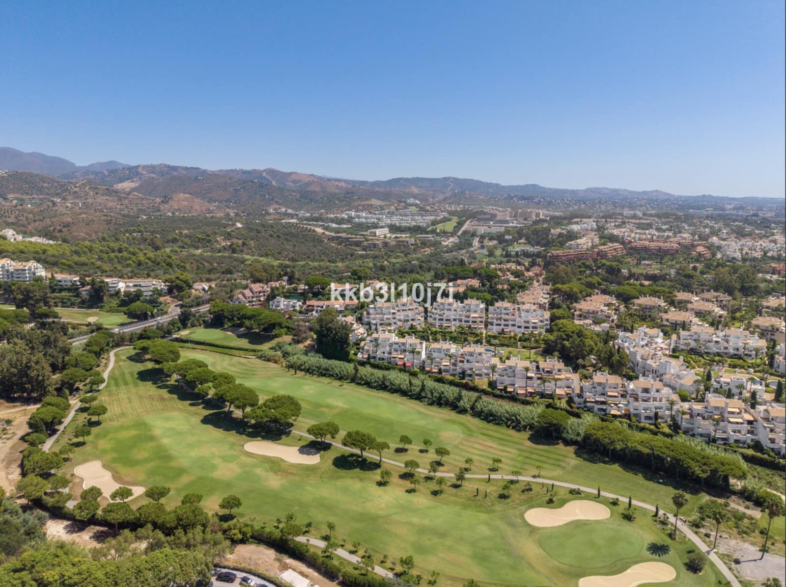 3 soveværelse Lejlighed til salg i Marbella med swimmingpool garage - € 2.445.000 (Ref: 10146716)