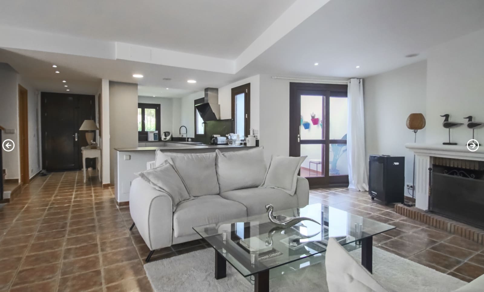 4 chambre Villa/Maison Semi-Mitoyenne à vendre à El Paraiso avec piscine garage - 697 000 € (Ref: 10146718)