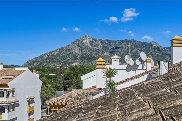 3 camera da letto Attico in vendita in Golden Mile, Marbella con garage - 535.000 € (Rif: 10148462)