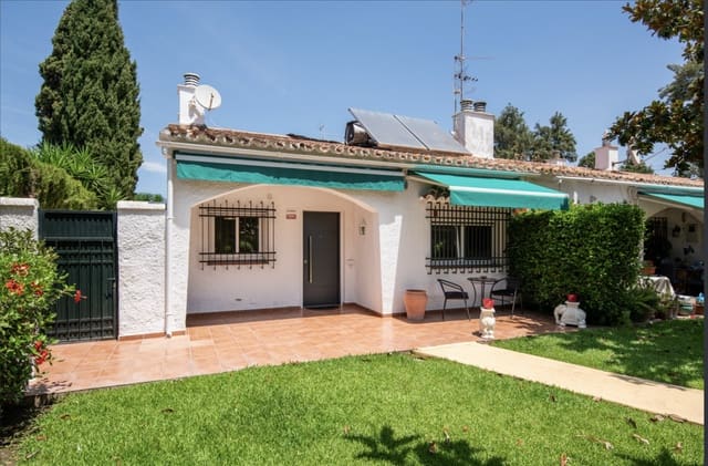 2 makuuhuone Paritalo myytävänä paikassa San Pedro de Alcantara, Marbella mukana uima-altaan 
autotalli - 625 000 € (Ref: 10153352)