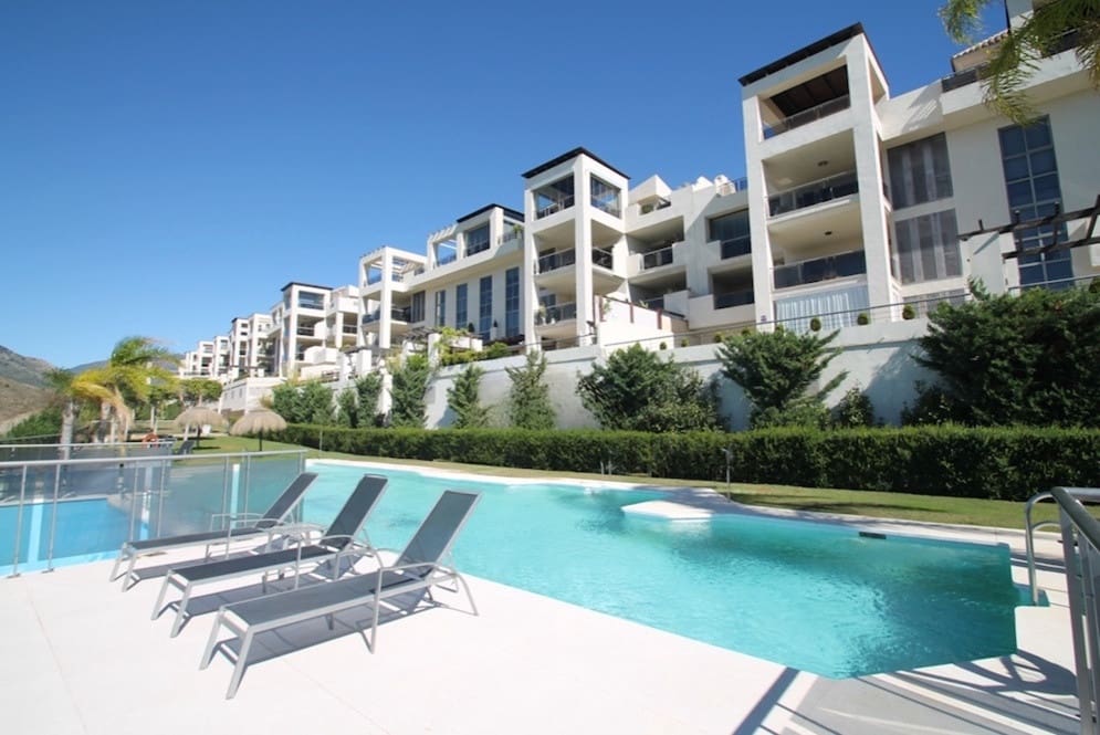 3 slaapkamer Penthouse te koop in Benahavis met zwembad garage - € 799.000 (Ref: 10153355)