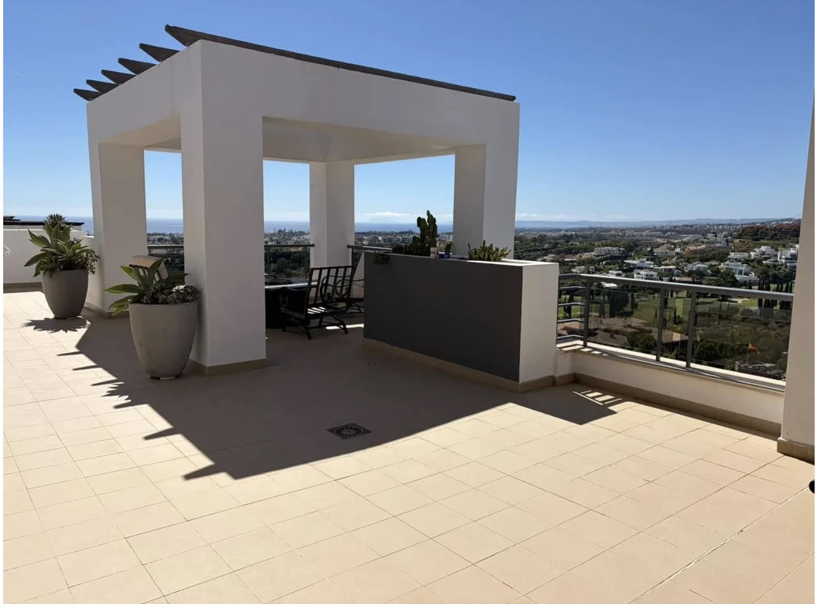 3 slaapkamer Penthouse te koop in Benahavis met zwembad garage - € 799.000 (Ref: 10153355)