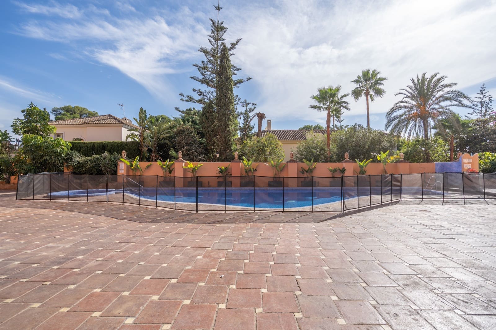 2 chambre Appartement à vendre à New Golden Mile avec piscine garage - 560 000 € (Ref: 10154896)
