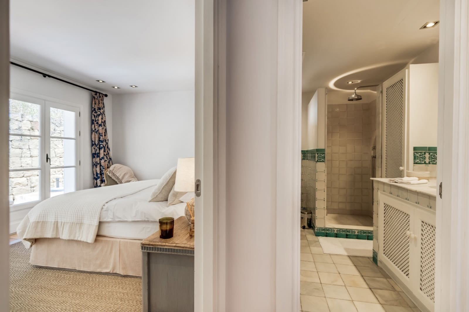 2 sypialnia Apartament na sprzedaż w La Zagaleta z basenem garażem - 1 299 000 € (Ref: 10154898)