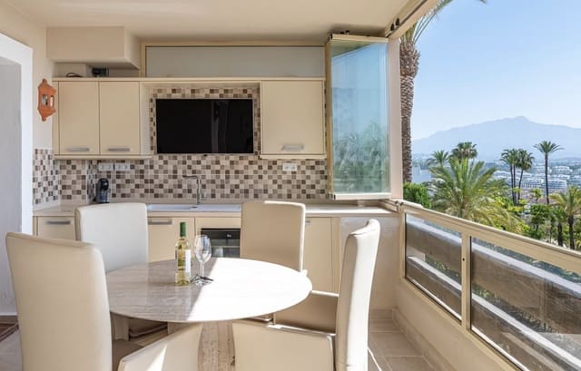 2 soveværelse Lejlighed til salg i El Paraiso, Estepona med swimmingpool garage - € 549.000 (Ref: 10154899)