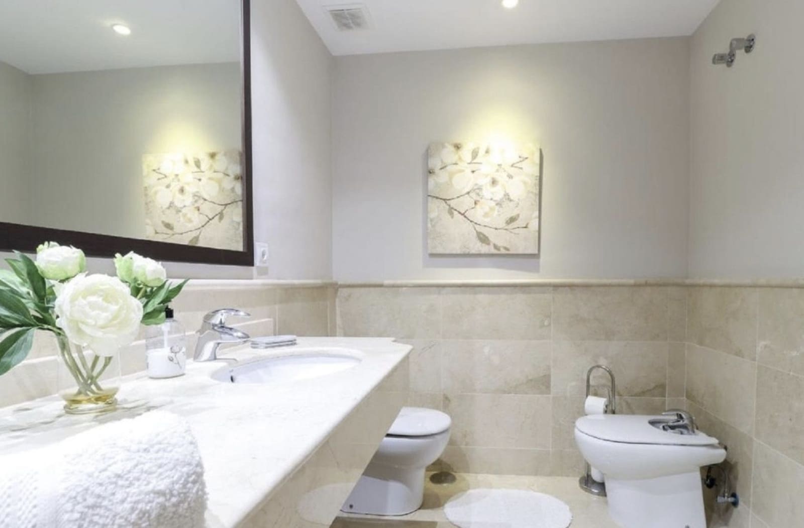 2 bedroom Apartment for sale in San Pedro de Alcantara with pool - € 695,000 (Ref: 10154902)