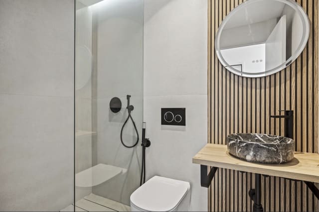 3 quarto Penthouse para venda em El Paraiso, Estepona com piscina garagem - 829 000 € (Ref: 10154903)