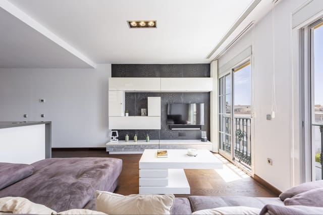 3 slaapkamer Penthouse te koop in San Pedro de Alcantara, Marbella met zwembad - € 790.000 (Ref: 10154905)