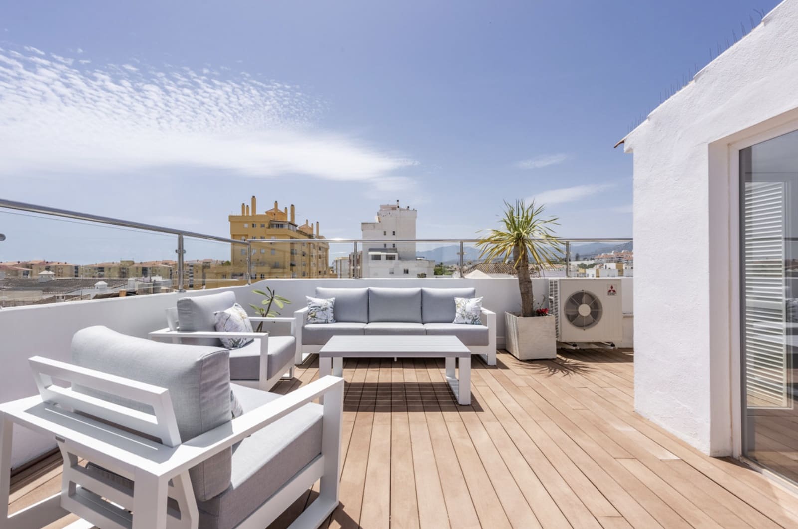 3 slaapkamer Penthouse te koop in San Pedro de Alcantara met zwembad - € 790.000 (Ref: 10154905)