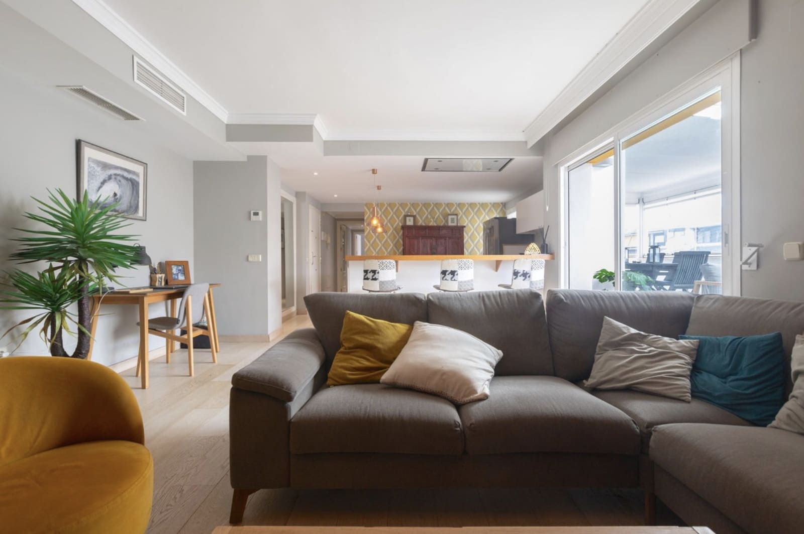 3 quarto Penthouse para venda em Marbella com piscina garagem - 740 000 € (Ref: 10159283)