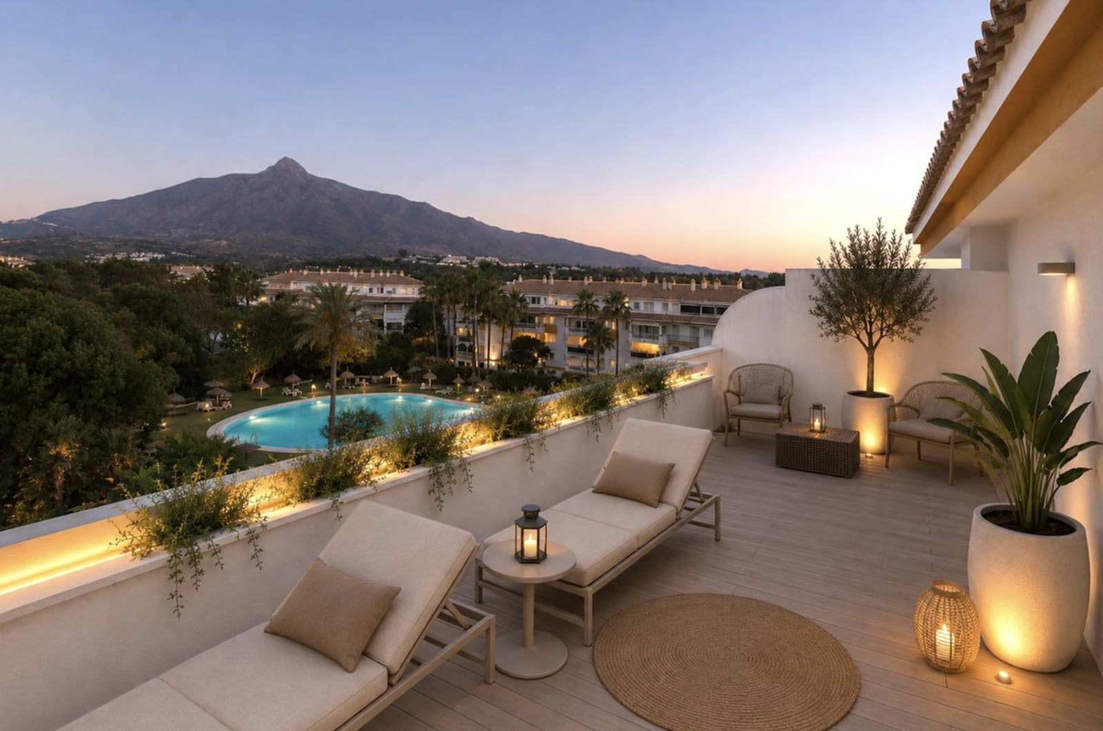 3 quarto Penthouse para venda em Marbella com piscina garagem - 740 000 € (Ref: 10159283)