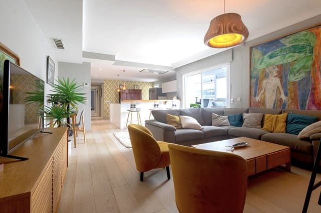 3 quarto Penthouse para venda em Marbella com piscina garagem - 740 000 € (Ref: 10159283)