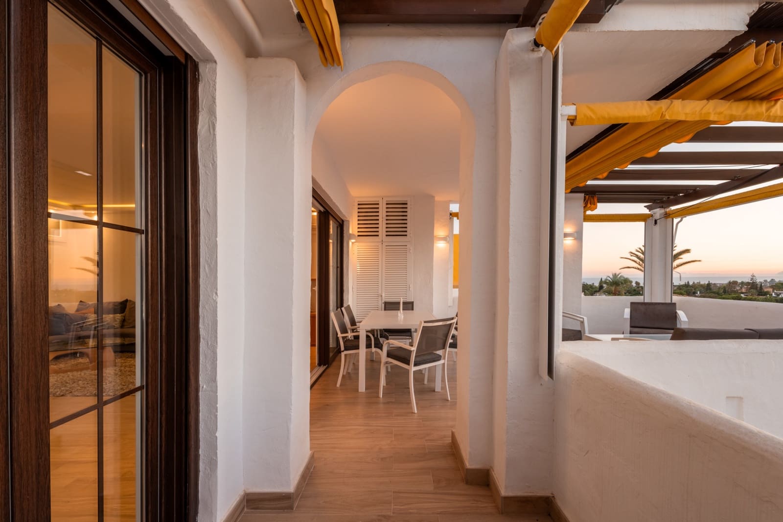 3 bedroom Apartment for sale in Marbella with pool garage - € 1,145,000 (Ref: 10159285)