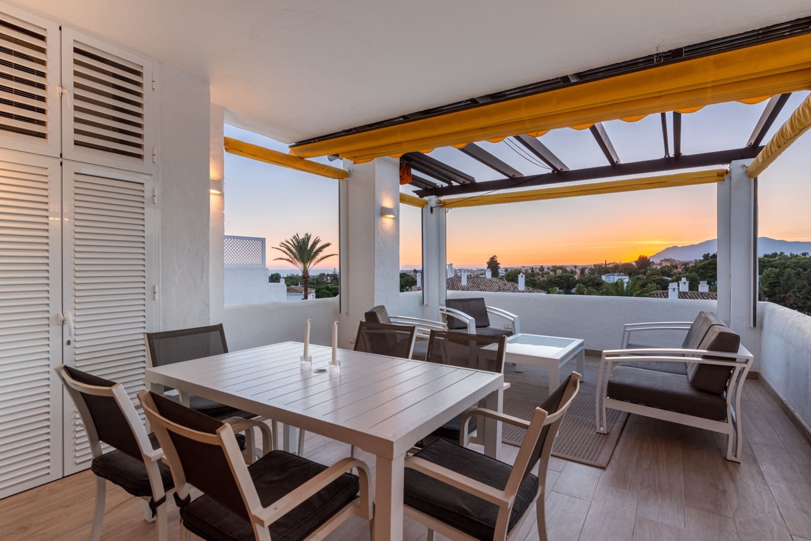 3 bedroom Apartment for sale in Marbella with pool garage - € 1,145,000 (Ref: 10159285)