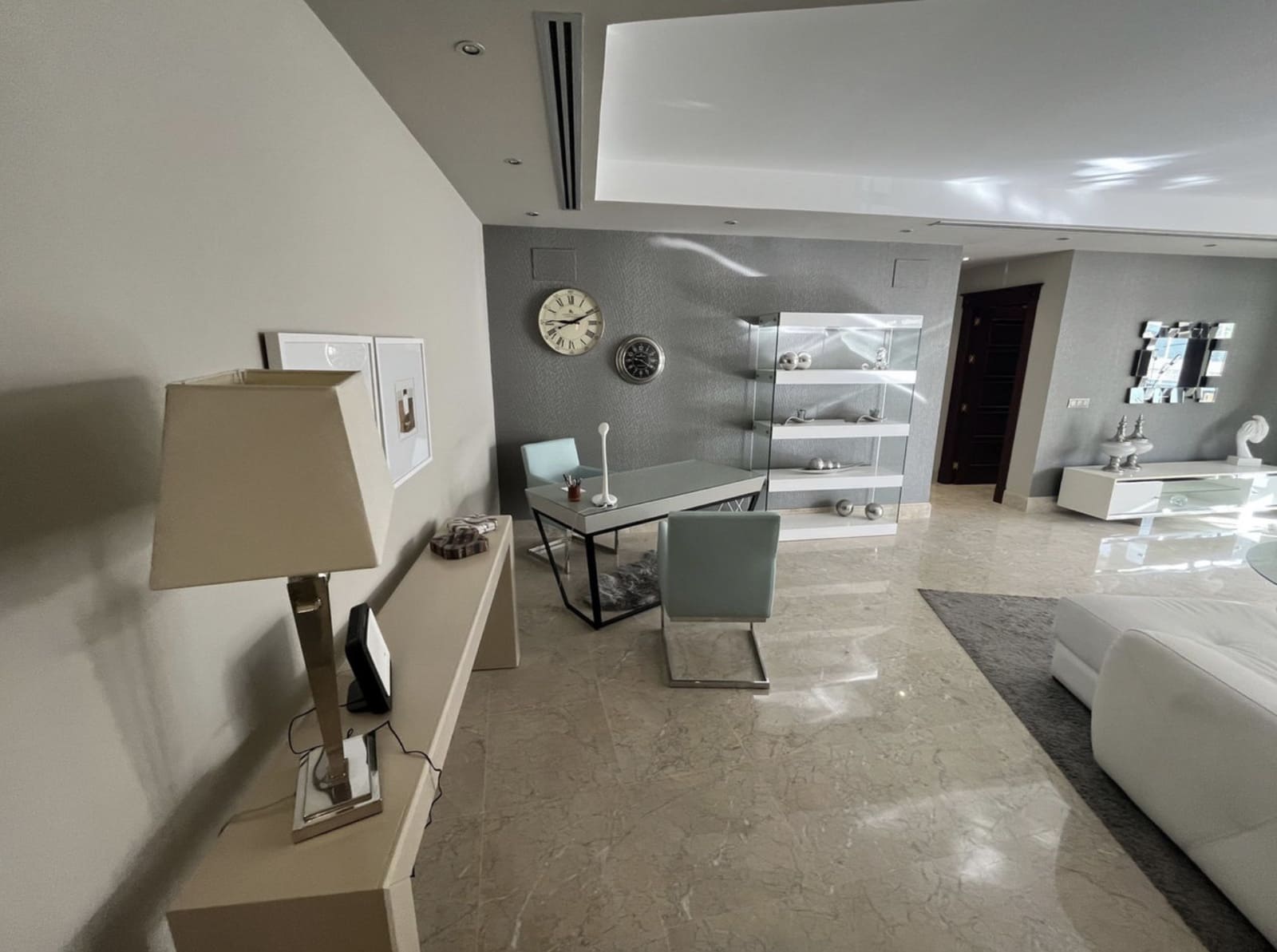 3 soverom Leilighet til salgs i Marbella med svømmebasseng garasje - € 1 200 000 (Ref: 10159287)