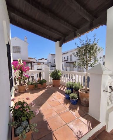 4 slaapkamer Halfvrijstaande villa te koop in Calahonda, Mijas met garage - € 699.900 (Ref: 10159288)