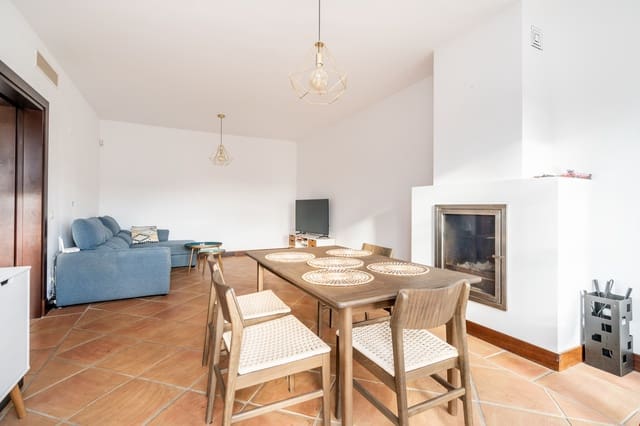 3 soveværelse Byhus til salg i Benahavís med swimmingpool garage - € 520.000 (Ref: 10161226)