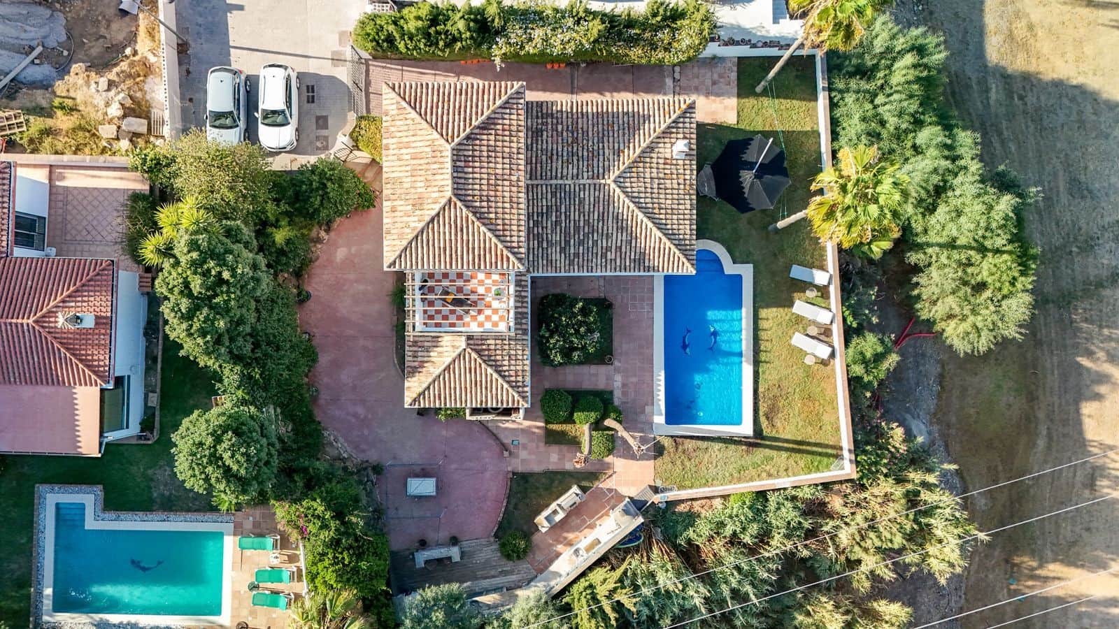 3 sypialnia Willa na sprzedaż w Estepona z basenem garażem - 750 000 € (Ref: 10161228)