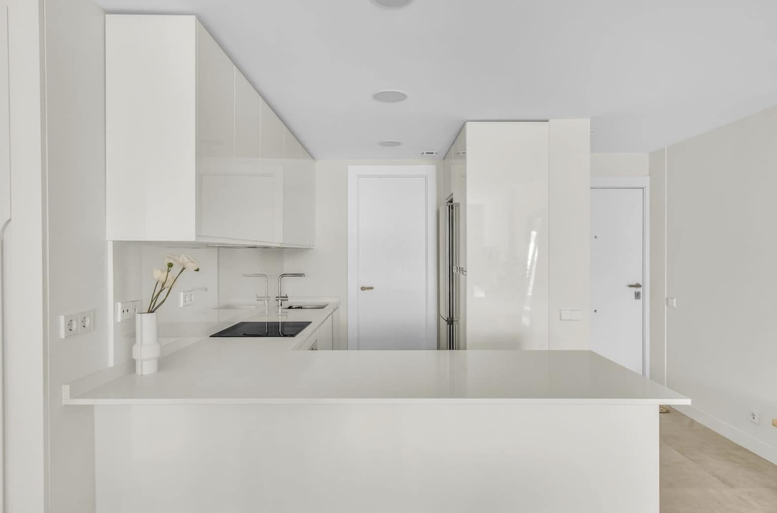 2 bedroom Apartment for sale in New Golden Mile with pool garage - € 510,000 (Ref: 10161230)