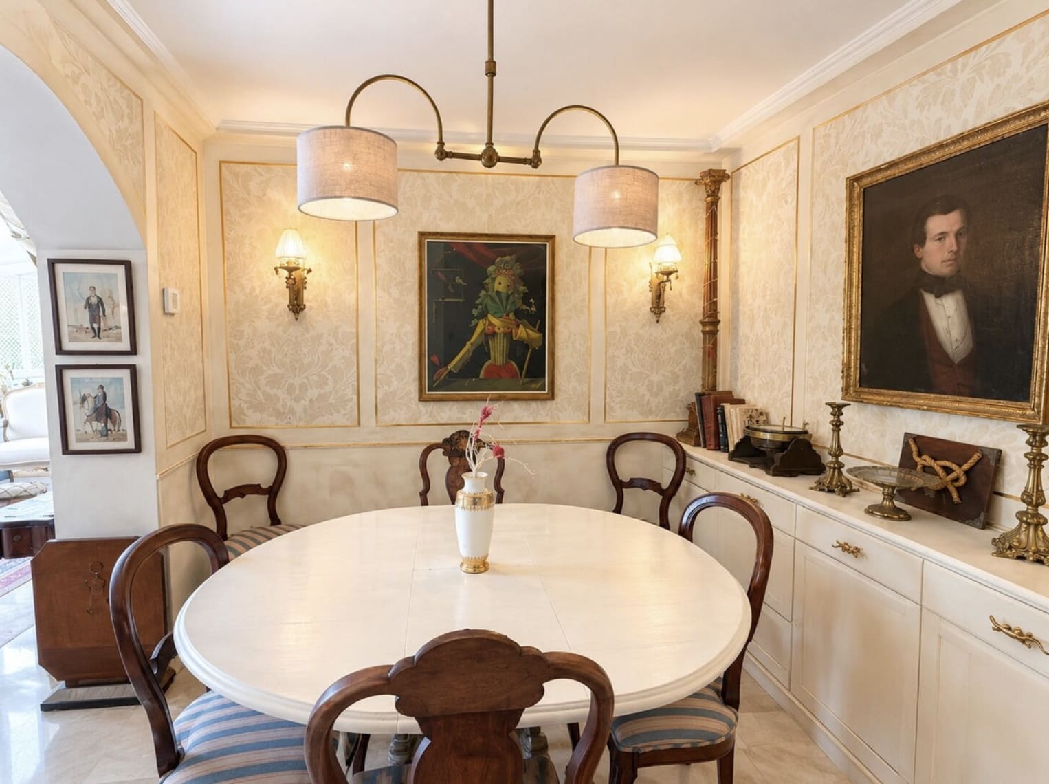 5 soveværelse Byhus til salg i Benahavis - € 850.000 (Ref: 10161231)