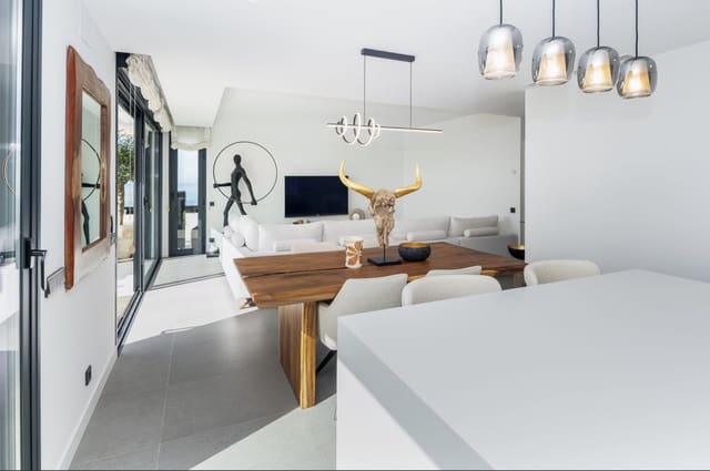 3 sypialnia Penthouse na sprzedaż w Alicate, Marbella z basenem garażem - 1 590 000 € (Ref: 10161239)