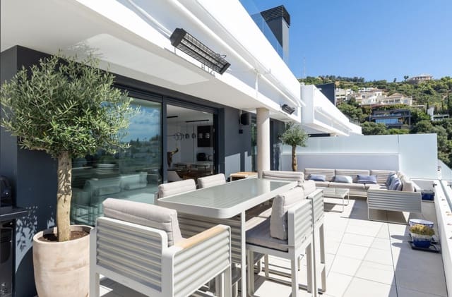 3 sypialnia Penthouse na sprzedaż w Alicate, Marbella z basenem garażem - 1 590 000 € (Ref: 10161239)