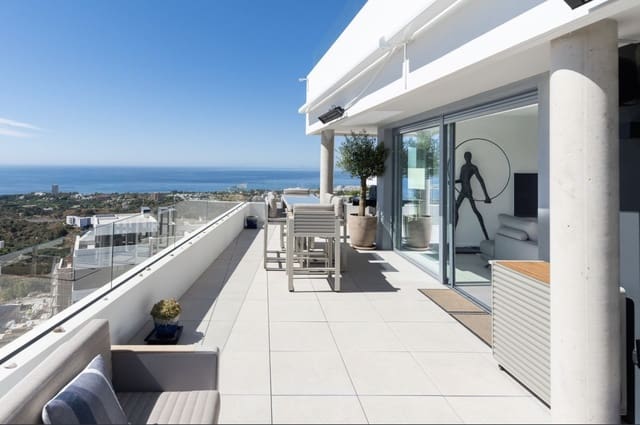 3 sypialnia Penthouse na sprzedaż w Alicate, Marbella z basenem garażem - 1 590 000 € (Ref: 10161239)