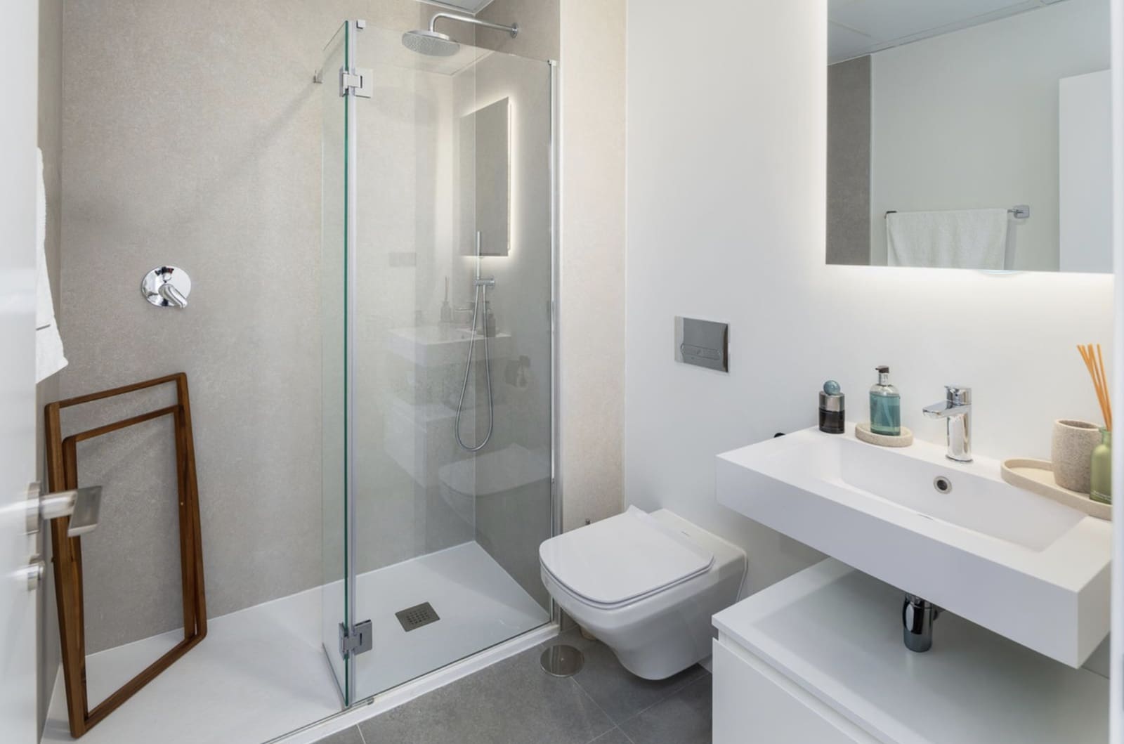 3 sypialnia Penthouse na sprzedaż w Marbella z basenem garażem - 1 590 000 € (Ref: 10161239)
