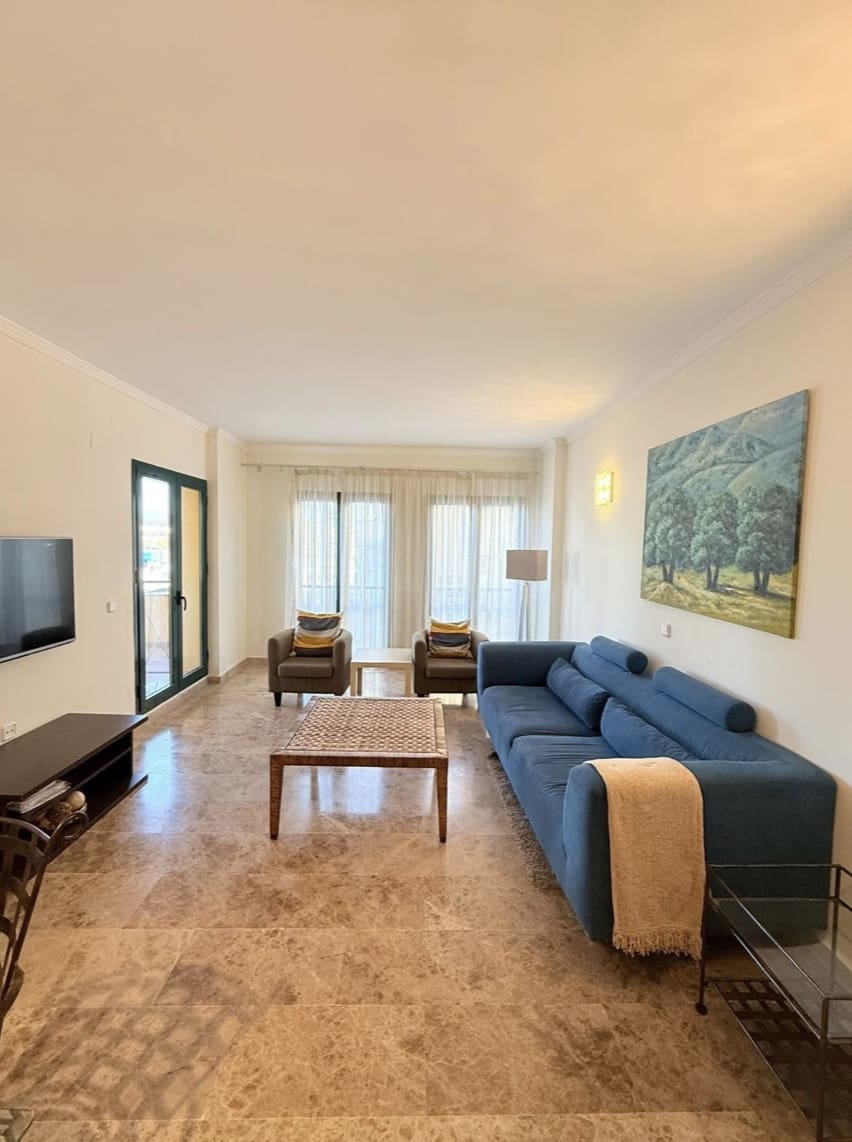 3 bedroom Apartment for sale in San Pedro de Alcantara with pool garage - € 535,000 (Ref: 10162217)