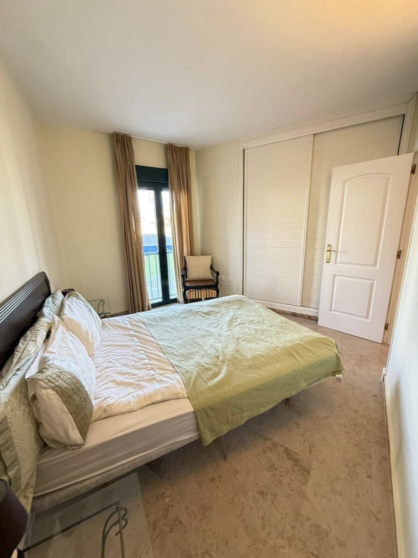 3 bedroom Apartment for sale in San Pedro de Alcantara with pool garage - € 535,000 (Ref: 10162217)