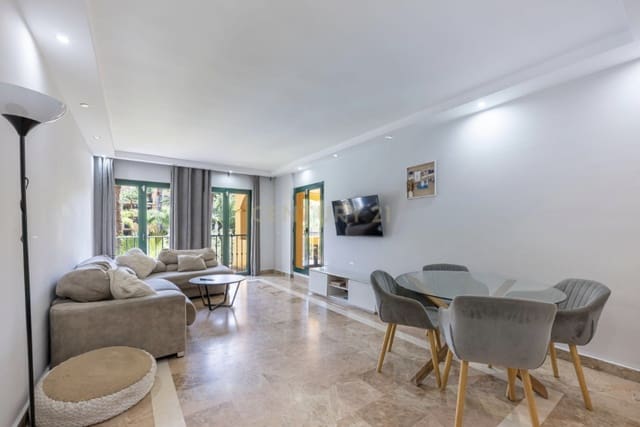 Apartamento de 2 habitaciones en San Pedro de Alcantara, Marbella en venta con piscina - 529.500 € (Ref: 10162219)