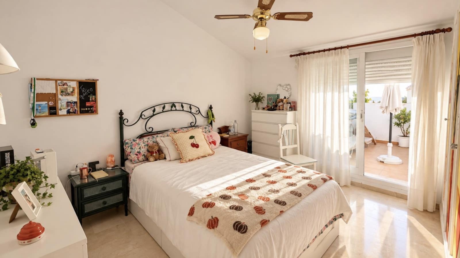3 bedroom Penthouse for sale in San Pedro de Alcantara with garage - € 585,000 (Ref: 10162890)