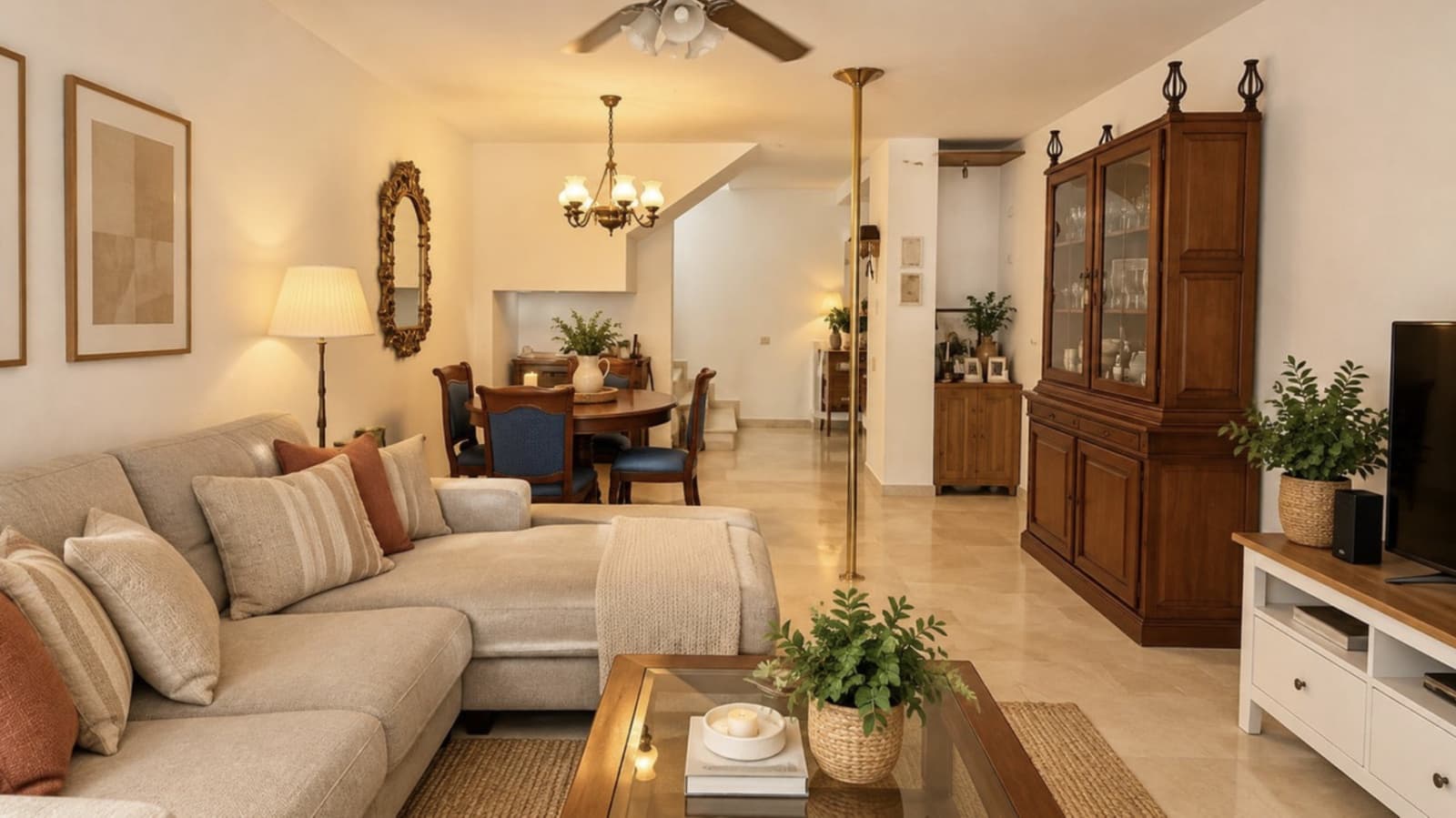 3 bedroom Penthouse for sale in San Pedro de Alcantara with garage - € 585,000 (Ref: 10162890)