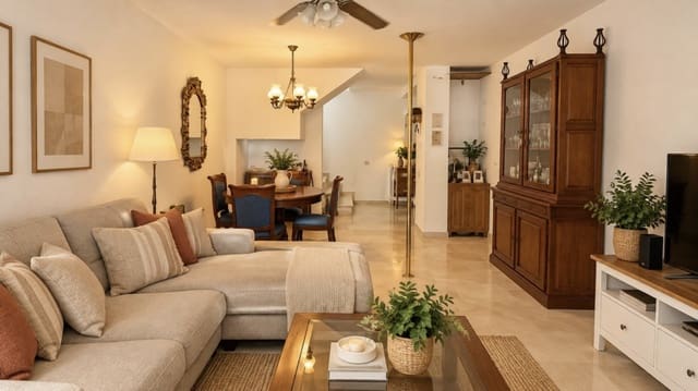 3 soveværelse Penthouse til salg i San Pedro de Alcantara, Marbella med garage - € 585.000 (Ref: 10162890)