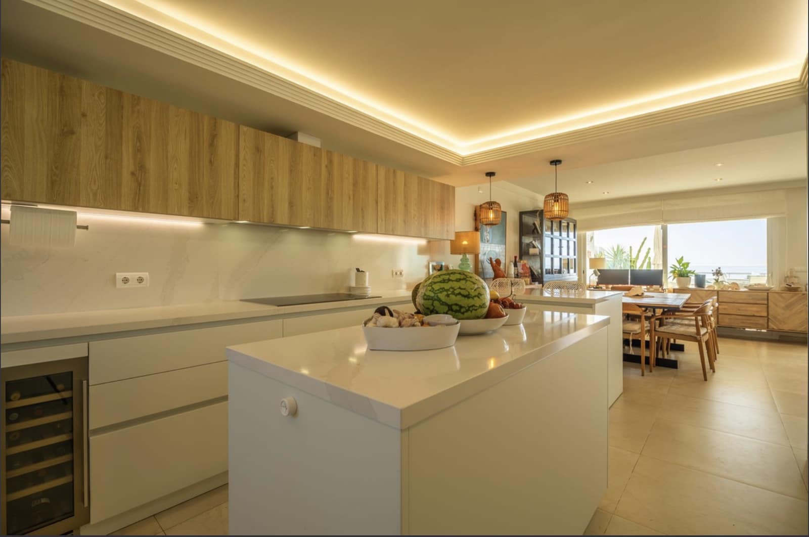 3 bedroom Penthouse for sale in Estepona with pool garage - € 1,000,000 (Ref: 10164812)
