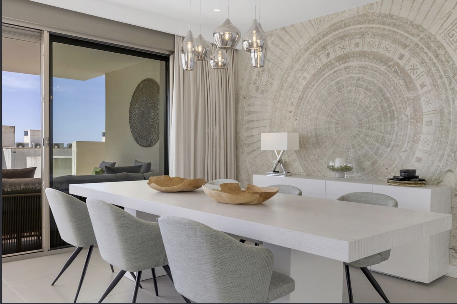 3 quarto Apartamento para venda em Estepona com piscina garagem - 1 075 000 € (Ref: 10164815)