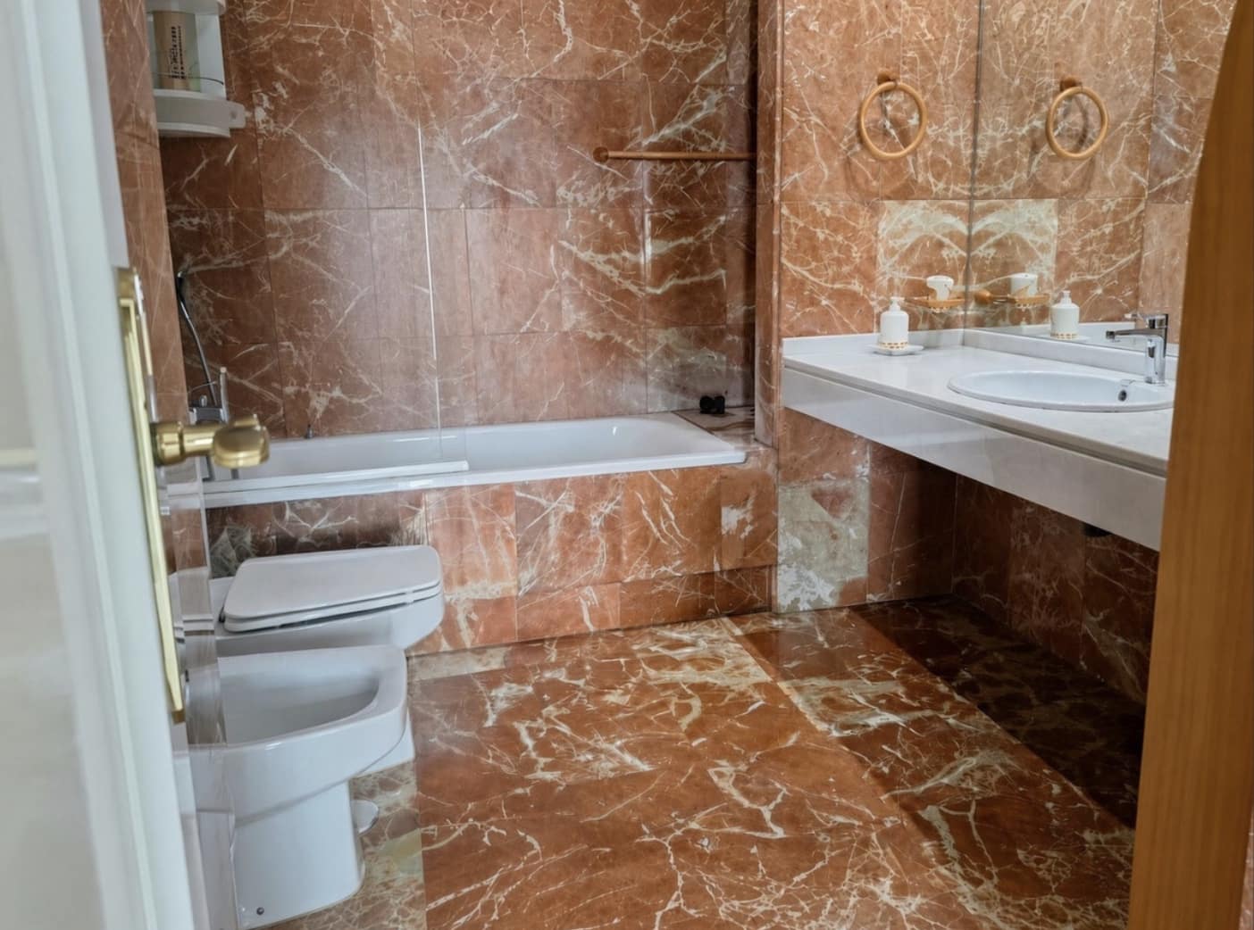 2 slaapkamer Appartement te koop in Bahia Dorada met zwembad garage - € 515.000 (Ref: 10164816)