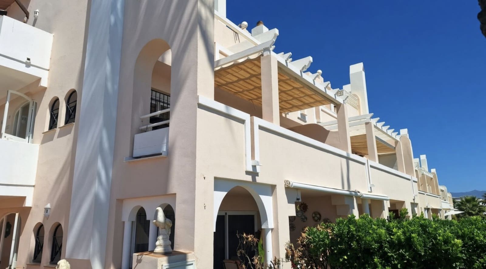 2 slaapkamer Appartement te koop in Bahia Dorada met zwembad garage - € 515.000 (Ref: 10164816)