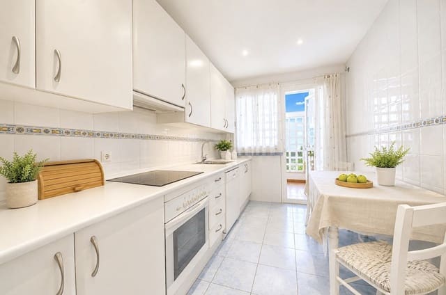 3 makuuhuone Huoneisto myytävänä paikassa Calahonda, Mijas mukana uima-altaan 
autotalli - 345 000 € (Ref: 10164818)