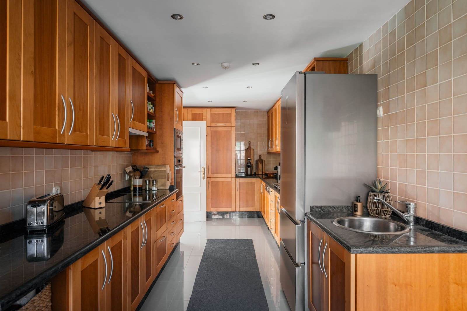 4 quarto Penthouse para venda em Nueva Andalucia com piscina garagem - 2 795 000 € (Ref: 10164819)