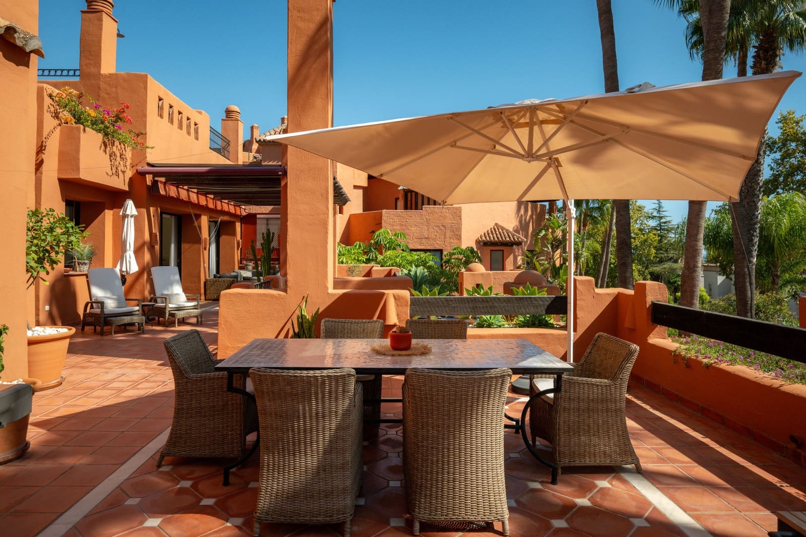 4 quarto Penthouse para venda em Nueva Andalucia com piscina garagem - 2 795 000 € (Ref: 10164819)