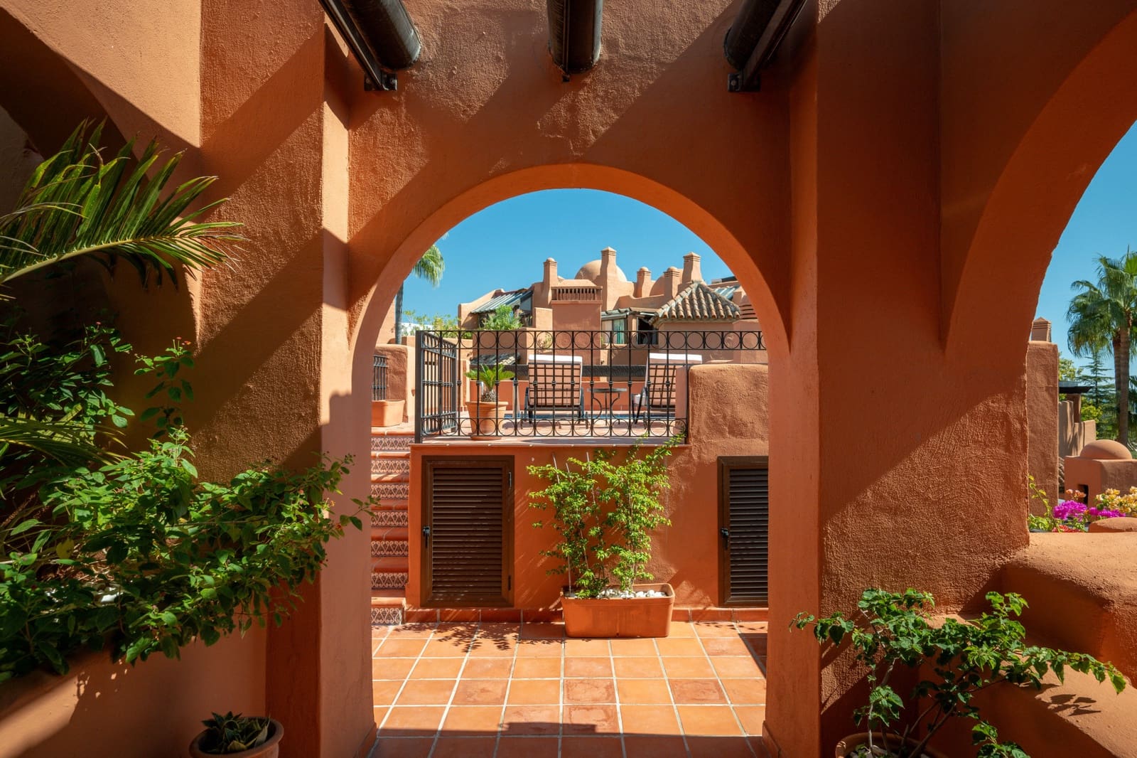 4 quarto Penthouse para venda em Nueva Andalucia com piscina garagem - 2 795 000 € (Ref: 10164819)