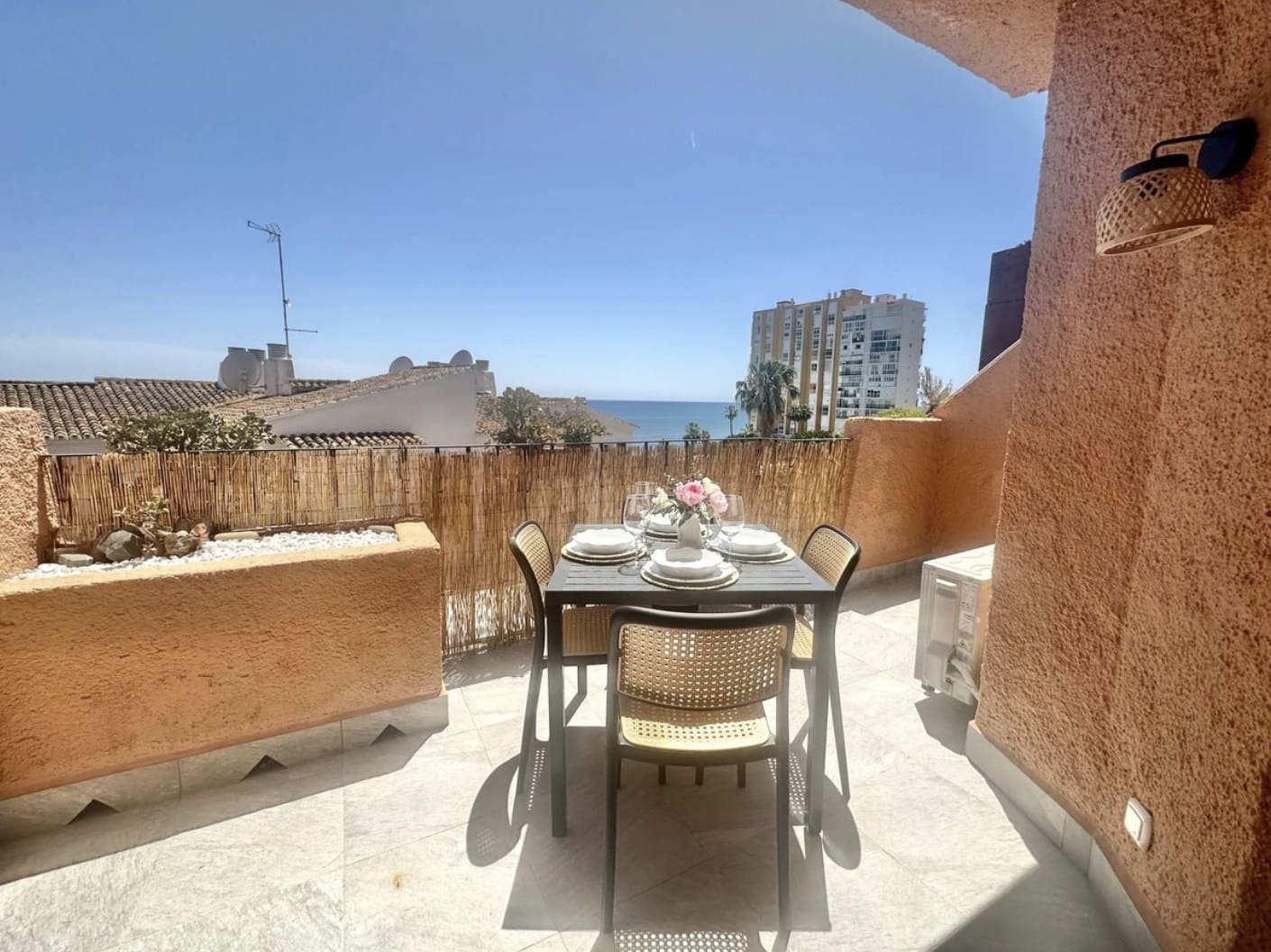 2 slaapkamer Appartement te koop in Calahonda - € 409.500 (Ref: 10164821)