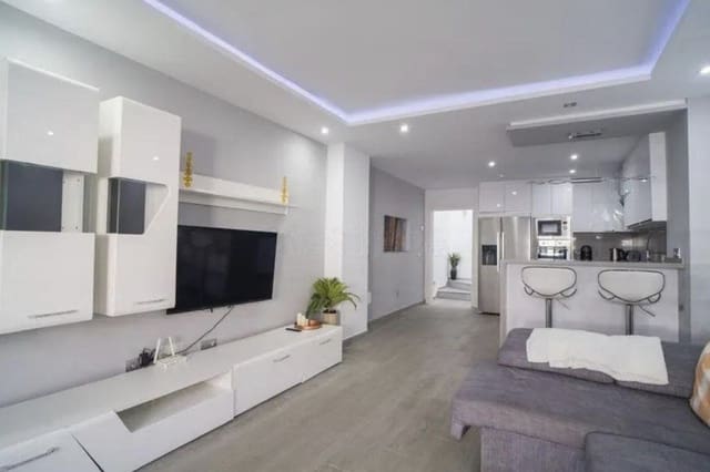 3 bedroom Townhouse for sale in San Pedro de Alcantara, Marbella - € 475,000 (Ref: 10164823)