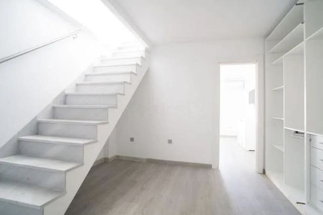 3 bedroom Townhouse for sale in San Pedro de Alcantara, Marbella - € 475,000 (Ref: 10164823)