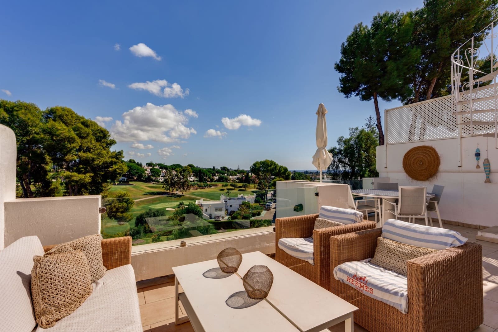 2 soverom Penthouse til salgs i Marbella med svømmebasseng garasje - € 599 000 (Ref: 10164824)