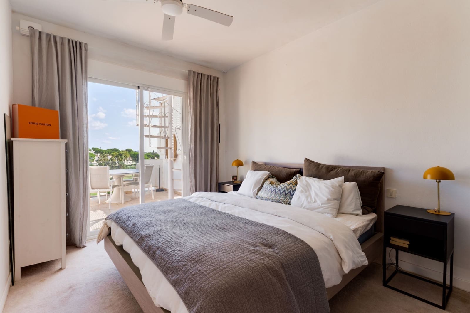 2 soverom Penthouse til salgs i Marbella med svømmebasseng garasje - € 599 000 (Ref: 10164824)