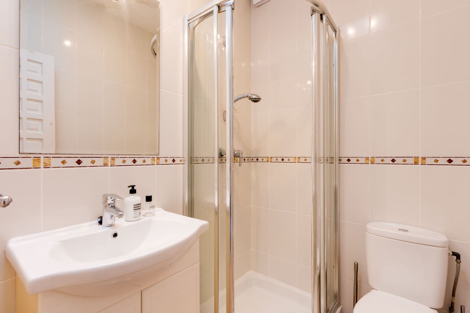 2 soverom Penthouse til salgs i Marbella med svømmebasseng garasje - € 599 000 (Ref: 10164824)