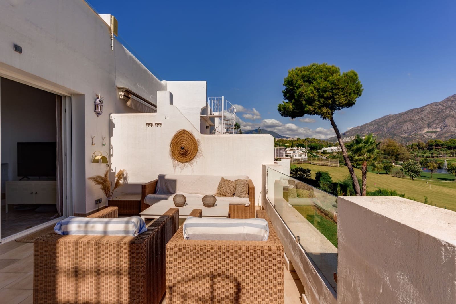 2 soverom Penthouse til salgs i Marbella med svømmebasseng garasje - € 599 000 (Ref: 10164824)